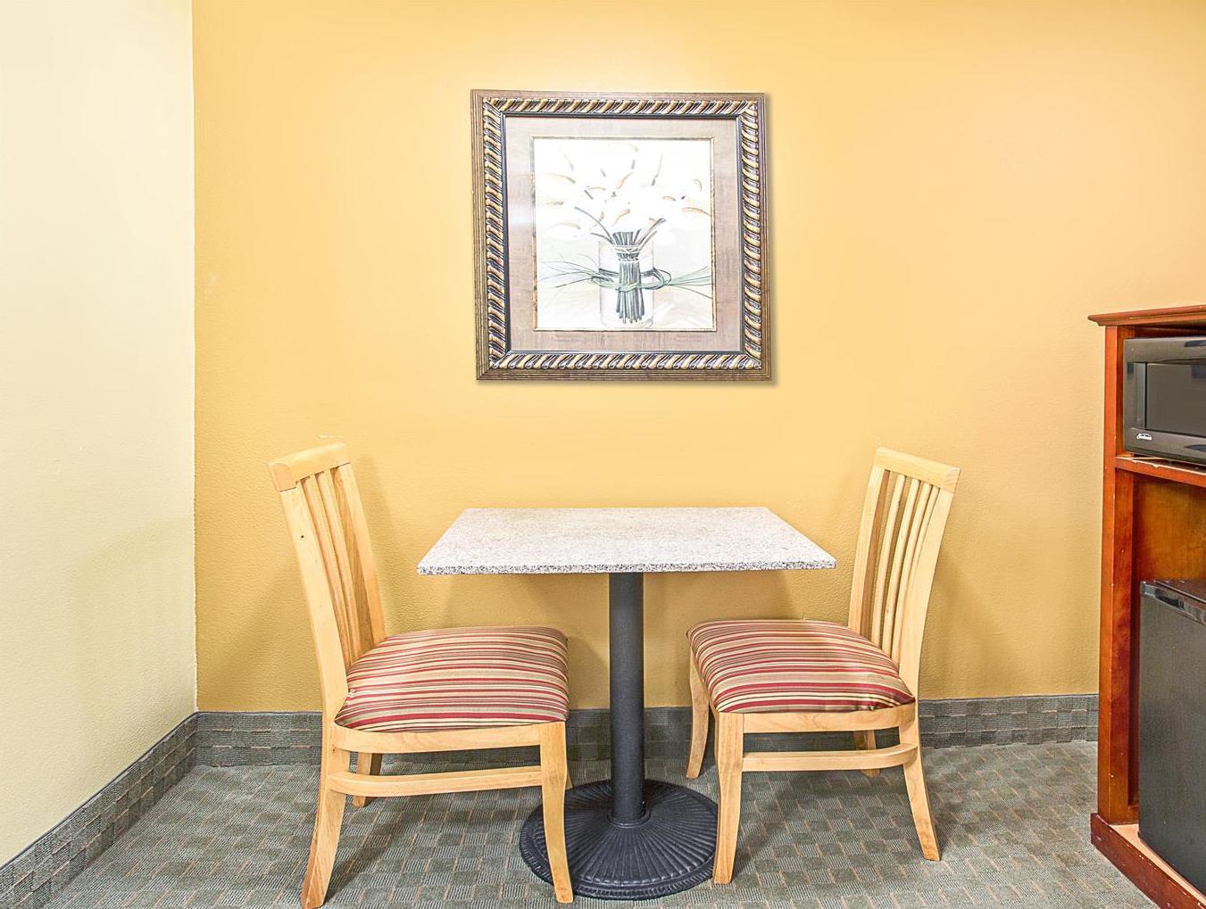 Days Inn By Wyndham Orange City/Deland Экстерьер фото