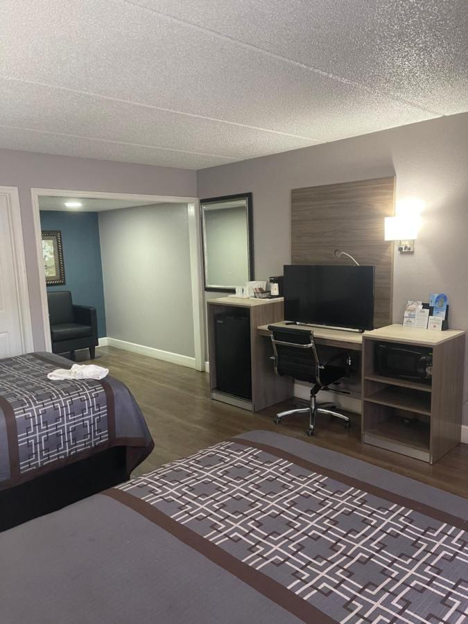 Days Inn By Wyndham Orange City/Deland Экстерьер фото